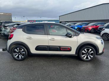 SPOTICAR Citroën C3 1.2 Puretech C-series Euro 6 (s/s) 5dr Used Car - Hatchback Petrol Beige - Eglinton - 1200551027_2