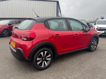 SPOTICAR Citroën C3 1.2 Puretech Feel Euro 6 (s/s) 5dr Used Car - Hatchback Petrol Red - Eglinton - 1200553526_3