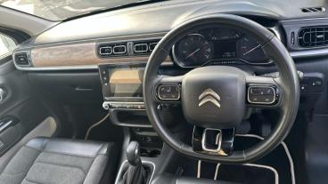 SPOTICAR Citroën C3 1.2 Puretech Shine Plus Eat6 Euro 6 (s/s) 5dr Used Car - Hatchback Petrol Black - Chingford - 1200554122_5