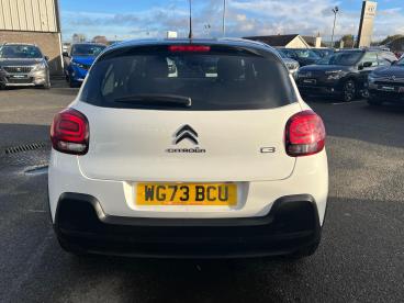 SPOTICAR Citroën C3 1.2 Puretech C-series Edition Euro 6 (s/s) 5dr Used Car - Hatchback Petrol White - Eglinton - 1200554340_4