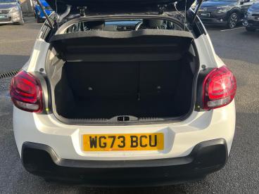 SPOTICAR Citroën C3 1.2 Puretech C-series Edition Euro 6 (s/s) 5dr Used Car - Hatchback Petrol White - Eglinton - 1200554340_5