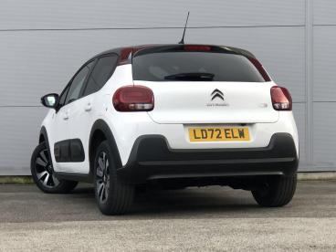 SPOTICAR Citroën C3 1.2 Puretech C-series Edition Eat6 Euro 6 (s/s) 5d Used Car - Hatchback Petrol White - Keighley - 1200554406_5