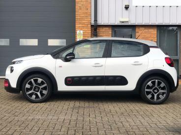 SPOTICAR Citroën C3 1.2 Puretech Elle Euro 6 5dr Used Car - Hatchback Petrol White - Fareham - 1200554555_3