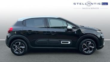 SPOTICAR Citroën C3 1.2 Puretech Saint James Euro 6 (s/s) 5dr Used Car - Hatchback Petrol Black - Leicester - 1200555456_2