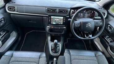 SPOTICAR Citroën C3 1.2 Puretech Saint James Euro 6 (s/s) 5dr Used Car - Hatchback Petrol Black - Leicester - 1200555456_4