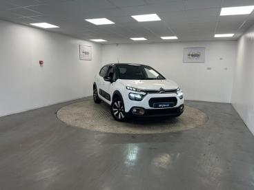 SPOTICAR Citroën C3 1.2 Puretech C-series Edition Euro 6 (s/s) 5dr Used Car - Hatchback Petrol White - Stafford - 1200556940_1