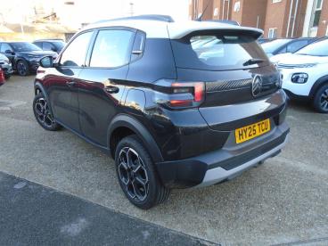 SPOTICAR Citroën C3 1.2 Turbo Plus Euro 6 (s/s) 5dr Used Car - Hatchback Petrol Black - Southampton - 1200559304_3