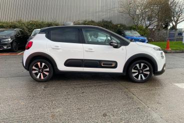 SPOTICAR Citroën C3 1.2 Puretech C-series Edition Euro 6 (s/s) 5dr Used Car - Hatchback Petrol White - Exeter - 1200562170_2