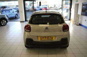 SPOTICAR Citroën C3 1.2 Puretech Shine Eat6 Euro 6 (s/s) 5dr Used Car - Hatchback Petrol Beige - Newport - 1200562635_5