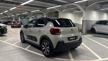 SPOTICAR Citroën C3 1.2 Puretech Plus Euro 6 (s/s) 5dr Used Car - Hatchback Petrol Red - West London - 1200563854_5