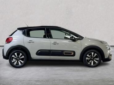 SPOTICAR Citroën C3 1.2 Puretech C-series Edition Euro 6 (s/s) 5dr Used Car - Hatchback Petrol  - Belfast - 1200564873_3