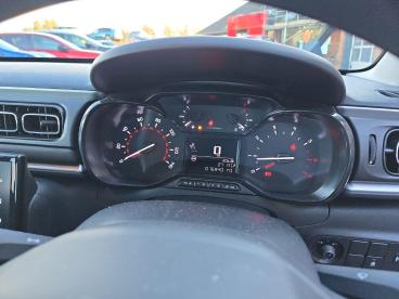 SPOTICAR Citroën C3 1.2 Puretech C-series Edition Euro 6 (s/s) 5dr Used Car - Hatchback Petrol Gold - Workington - 1200565109_2