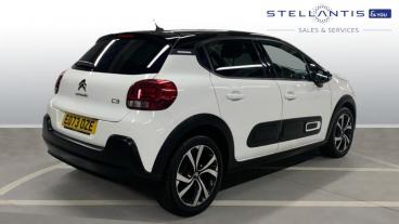 SPOTICAR Citroën C3 1.2 Puretech Max Euro 6 (s/s) 5dr Used Car - Hatchback Petrol White - West London - 1200565276_3