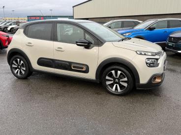 SPOTICAR Citroën C3 1.2 Puretech C-series Edition Euro 6 (s/s) 5dr Used Car - Hatchback Petrol Beige - Eglinton - 1200566133_4