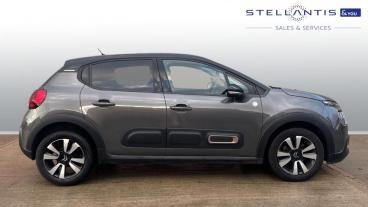 SPOTICAR Citroën C3 1.2 Puretech C-series Edition Euro 6 (s/s) 5dr Used Car - Hatchback Petrol Red - Liverpool - 1200567980_2
