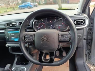 SPOTICAR Citroën C3 1.2 Puretech Flair Euro 6 (s/s) 5dr Used Car - Hatchback Petrol Grey - Aylesbury - 1200569275_3