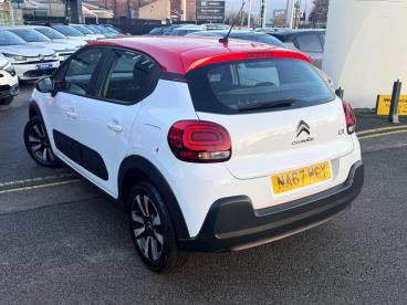 SPOTICAR Citroën C3 1.2 Puretech Feel Euro 6 5dr Used Car - Hatchback Petrol White - Wakefield - 1200570306_3