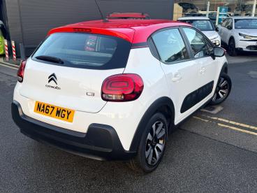 SPOTICAR Citroën C3 1.2 Puretech Feel Euro 6 5dr Used Car - Hatchback Petrol White - Wakefield - 1200570306_4