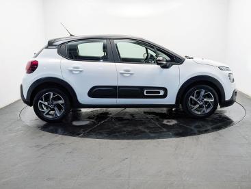 SPOTICAR Citroën C3 1.2 Puretech Shine Eat6 Euro 6 (s/s) 5dr Used Car - Hatchback Petrol White - County Antrim - 1200570347_2