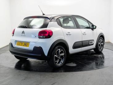SPOTICAR Citroën C3 1.2 Puretech Shine Eat6 Euro 6 (s/s) 5dr Used Car - Hatchback Petrol White - County Antrim - 1200570347_3