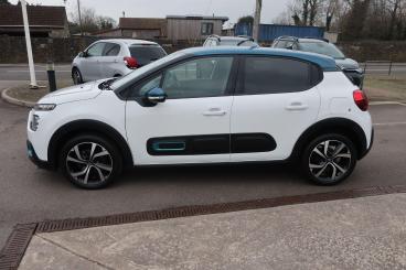 SPOTICAR Citroën C3 1.2 Puretech Flair Plus Euro 6 (s/s) 5dr Used Car - Hatchback Petrol White - Near Chipping Sodbury - 1200572720_3