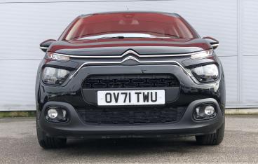 SPOTICAR Citroën C3 1.2 Puretech Shine Plus Euro 6 (s/s) 5dr Used Car - Hatchback Petrol Black - Keighley - 1200573845_3