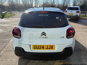 SPOTICAR Citroën C3 1.2 Puretech Plus Euro 6 (s/s) 5dr Used Car - Hatchback Petrol White - Hastings - 1200574252_5