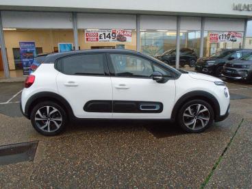 SPOTICAR Citroën C3 1.2 Puretech Elle Eat6 Euro 6 (s/s) 5dr Used Car - Hatchback Petrol White - Maidstone - 1200574893_4