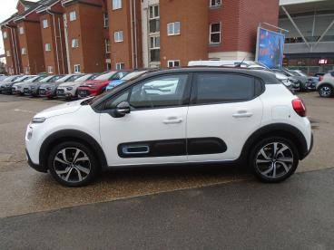 SPOTICAR Citroën C3 1.2 Puretech Elle Eat6 Euro 6 (s/s) 5dr Used Car - Hatchback Petrol White - Maidstone - 1200574893_5