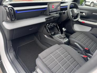 SPOTICAR Citroën C3 1.2 Turbo Plus Euro 6 (s/s) 5dr Used Car - Hatchback Petrol White - Chorley - 1200576847_2