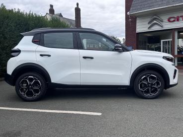 SPOTICAR Citroën C3 1.2 Turbo Plus Euro 6 (s/s) 5dr Used Car - Hatchback Petrol White - Chorley - 1200576847_3