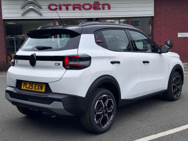 SPOTICAR Citroën C3 1.2 Turbo Plus Euro 6 (s/s) 5dr Used Car - Hatchback Petrol White - Chorley - 1200576847_5