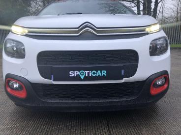 SPOTICAR Citroën C3 1.2 Puretech Flair Eat6 Euro 6 (s/s) 5dr Used Car - Hatchback Petrol White - Camarthen - 1200577916_4