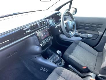 SPOTICAR Citroën C3 1.2 Puretech Feel Euro 6 (s/s) 5dr Used Car - Hatchback Petrol Red - Ashington - 1200578138_3