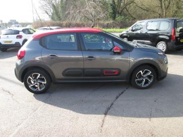 SPOTICAR Citroën C3 1.2 Puretech Shine Euro 6 (s/s) 5dr Used Car - Hatchback Petrol Grey - Wokingham - 1200578421_2