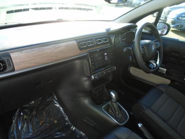 SPOTICAR Citroën C3 1.2 Puretech Shine Plus Eat6 Euro 6 (s/s) 5dr Used Car - Hatchback Petrol Grey - Southampton - 1200578819_3