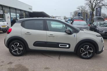 SPOTICAR Citroën C3 1.2 Puretech Saint James Euro 6 (s/s) 5dr Used Car - Hatchback Petrol Beige - Torquay - 1200582487_2