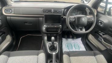 SPOTICAR Citroën C3 1.2 Puretech Origins Euro 6 (s/s) 5dr Used Car - Hatchback Petrol Black - Wimbledon - 1200582614_4