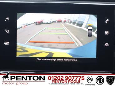 SPOTICAR Citroën C3 1.2 Puretech Shine Plus Eat6 Euro 6 (s/s) 5dr Used Car - Hatchback Petrol Blue - Poole - 1200583450_3