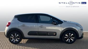 SPOTICAR Citroën C3 1.2 Puretech C-series Edition Euro 6 (s/s) 5dr Used Car - Hatchback Petrol  - Redditch - 1200584897_2