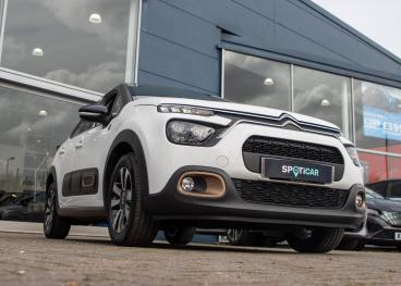 SPOTICAR Citroën C3 1.2 Puretech C-series Edition Euro 6 (s/s) 5dr Used Car - Hatchback Petrol White - Aldershot - 1200585014_3