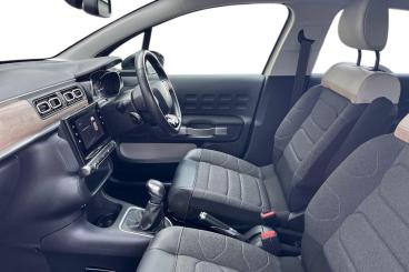 SPOTICAR Citroën C3 1.2 Puretech Shine Plus Euro 6 (s/s) 5dr Used Car - Hatchback Petrol  - Peterborough - 1200588205_2