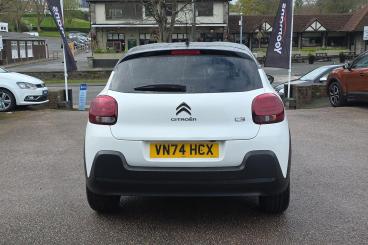 SPOTICAR Citroën C3 1.2 Puretech Plus Euro 6 (s/s) 5dr Used Car - Hatchback Petrol White - Torquay - 1200588641_4