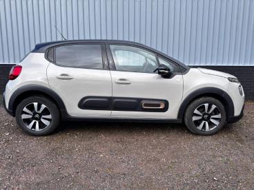 SPOTICAR Citroën C3 1.2 Puretech C-series Edition Euro 6 (s/s) 5dr Used Car - Hatchback Petrol Beige - Tiverton - 1200591524_2