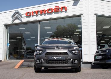 SPOTICAR Citroën C3 1.2 Puretech Plus Euro 6 (s/s) 5dr Used Car - Hatchback Petrol Grey - Aldershot - 1200595845_4