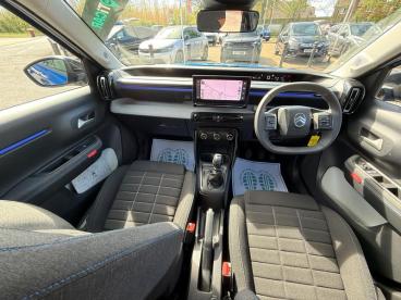 SPOTICAR Citroën C3 1.2 Turbo Plus Euro 6 (s/s) 5dr Used Car - Hatchback Petrol Blue - Wantage - 1200596443_2