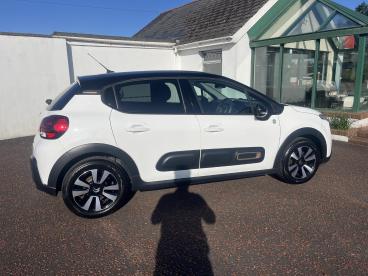SPOTICAR Citroën C3 1.2 Puretech C-series Edition Euro 6 (s/s) 5dr Used Car - Hatchback Petrol White - Craigavon - 1200596525_3