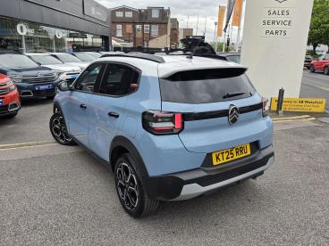 SPOTICAR Citroën C3 1.2 Hybrid Max E-dsc Euro 6 (s/s) 5dr Used Car - Hatchback Hybrid Blue - Wakefield - 1200597874_3