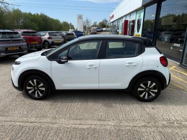 SPOTICAR Citroën C3 1.2 Puretech Feel Euro 6 (s/s) 5dr Used Car - Hatchback Petrol White - Hastings - 1200598656_5