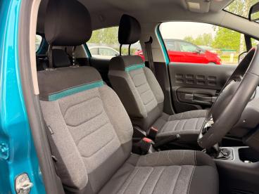 SPOTICAR Citroën C3 1.2 Puretech Shine Plus Euro 6 (s/s) 5dr Used Car - Hatchback Petrol Blue - Trowbridge - 1200599763_5